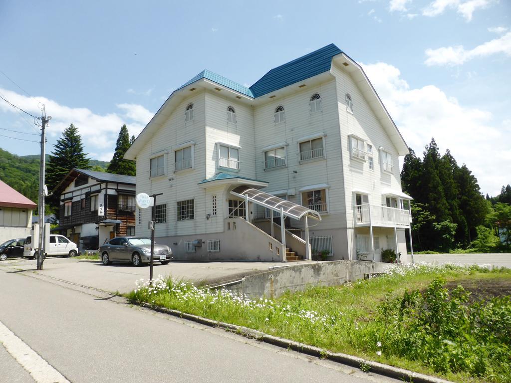 Kagura House Ξενοδοχείο Yuzawa  Εξωτερικό φωτογραφία