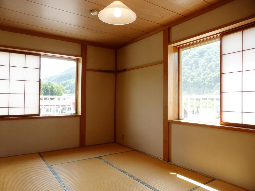 Kagura House Ξενοδοχείο Yuzawa  Εξωτερικό φωτογραφία